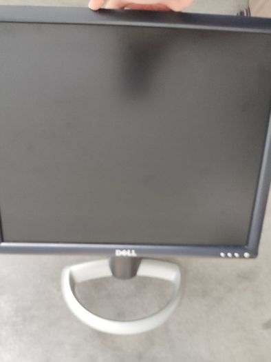 Dell Ultrasharp 19" Hd Lcd 1901fp + Dell 17" Lcd E171fp