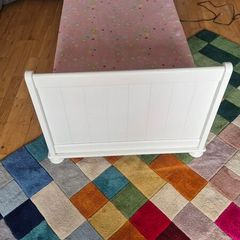 Hampton cot bed
