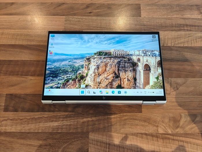 Super HP EliteBook x360 1030 G7 | i5 | 16GB | 256GB | 13.3" FHD Touchscreen | Win11