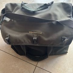 Wychwood boatman fishing bag