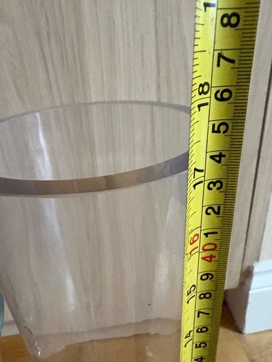 Bunch of x4 Glass Vases L size AE
