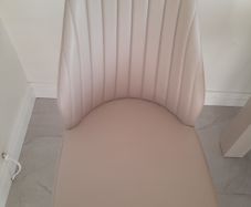 Free Dining room chairs