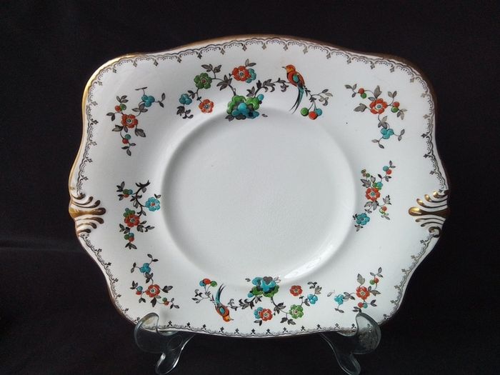 Tuscan China Cake/Bread Plate