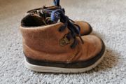 Boys Clarks shoes size UK 4G