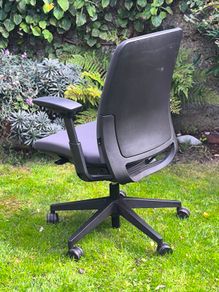 Steelcase Amia Ergonomic Office Chair Excellent Condition