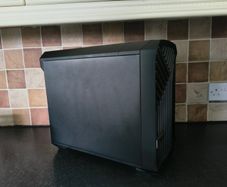 fractal design torrent nano