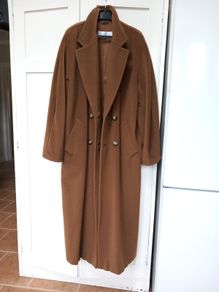 Max Mara Cashmere & Wool Coat 12 (52" Long) As New