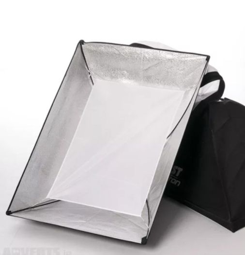 FST Kon Way Professional Studio Flash Kit 600W.