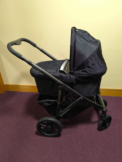 UPPAbaby Vista Travel System Bundle  Pram Carrycot Car Seat Toddler Seat Board (Older Model)