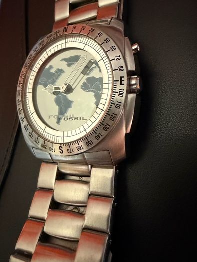 Fossil watch