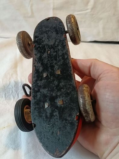 1940's Wind Up tinplate Car(Working)