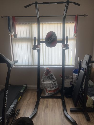 Pull Up Bars