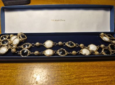 Vintage Elegant Necklace