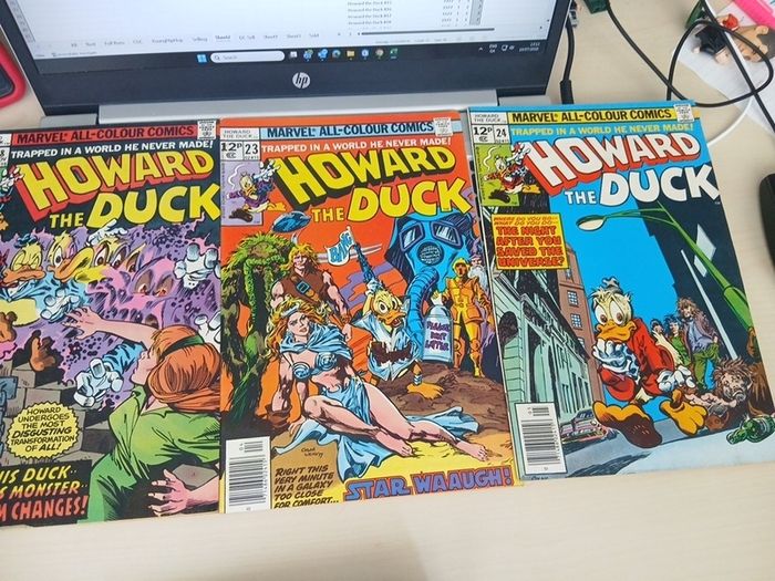 17 x Howard the Duck comics