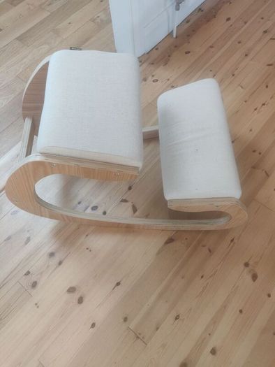 kneeling office chair