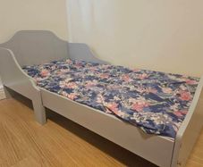 Small bed for babies/ kids