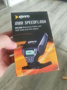 Brand New Kenro Mini Speedflash for  Canon