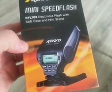 Brand New Kenro Mini Speedflash for  Canon