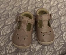 baby shoes size 3F
