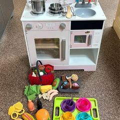 Toy Kitchen