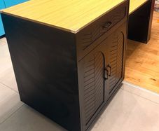 Like New Kitchen Island with Extendable Table