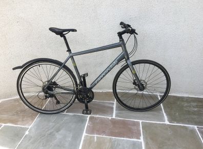 Cannondale Mens Hybrid Bike