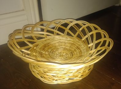 Handmade wicker plate