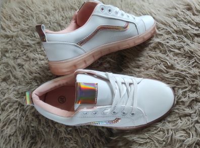 Casual Sneakers