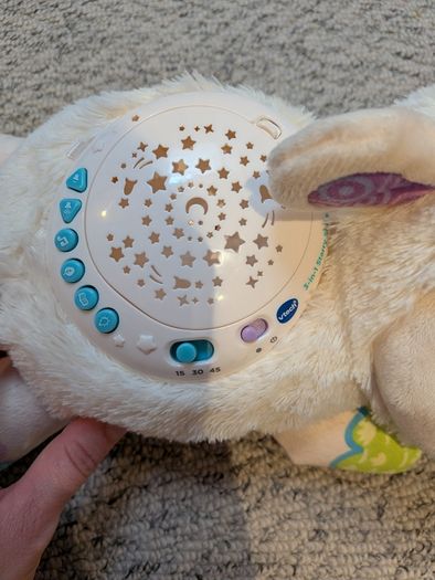 Night light and noise machine for baby