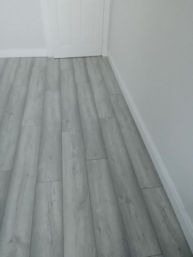 Laminate flooring