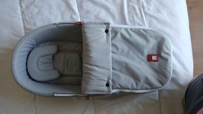 Newborn coccon /universal baby nest - Red Castle