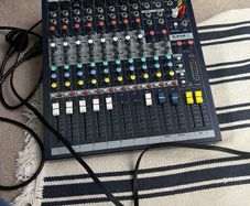 Soundcraft EPM8 audio mixer