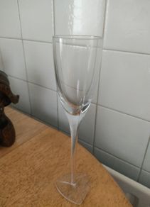Louise Kennedy Tri Star Champagne Crystal Flute