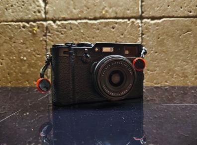 Fujifilm X100F in fantastic condition
