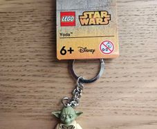 lego 853449 yoda keyring
