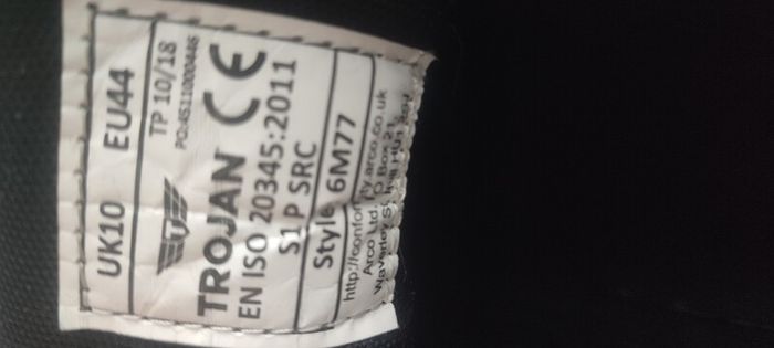 Torjan hyperion safety trainers