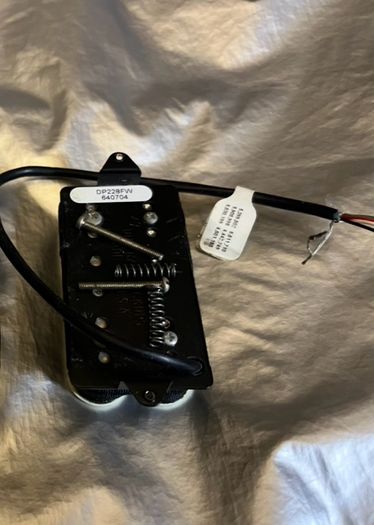 DiMarzio Crunch Lab DP228F WH Bridge humbucker pickup electric guitar parts accessories