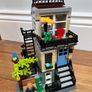 LEGO 31065 Park Street Townhouse 100% Complete w/ Instructions & Figs Image 2