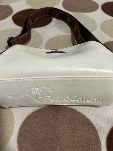 Fumodaisiu crossbody bag