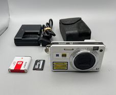 Sony DSC-W150 8.1MP Digital Camera Silver Tested - Full Kit