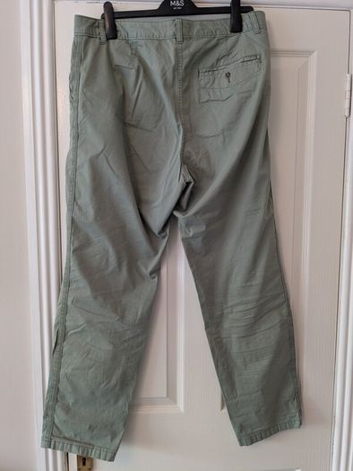 M and S chinos 16L