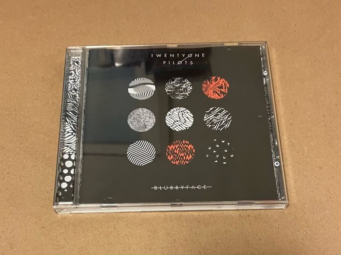 twenty one pilots  -  blurry face    cd