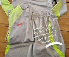 Nike dri- fit Set boys