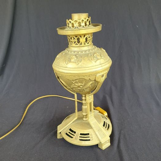 Vintage brass oil lamp converted working
