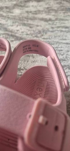 sandals next