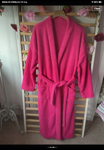 dressing robe bnwt size medium cerise pink skims dupe