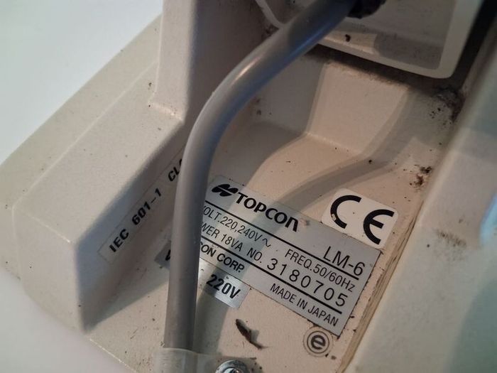 Postage - Topcon LM 6 Microscope - Not Powering up