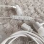 USB C Headphones  Volume Control & Microphone for Mobile Phone Image 4