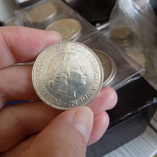 Netherlands 1966, 2/1/2 Gulden Silver coin.72% Silver.