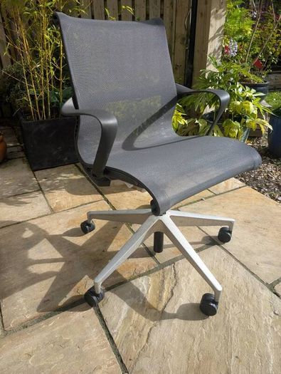 ergonomic office chair
